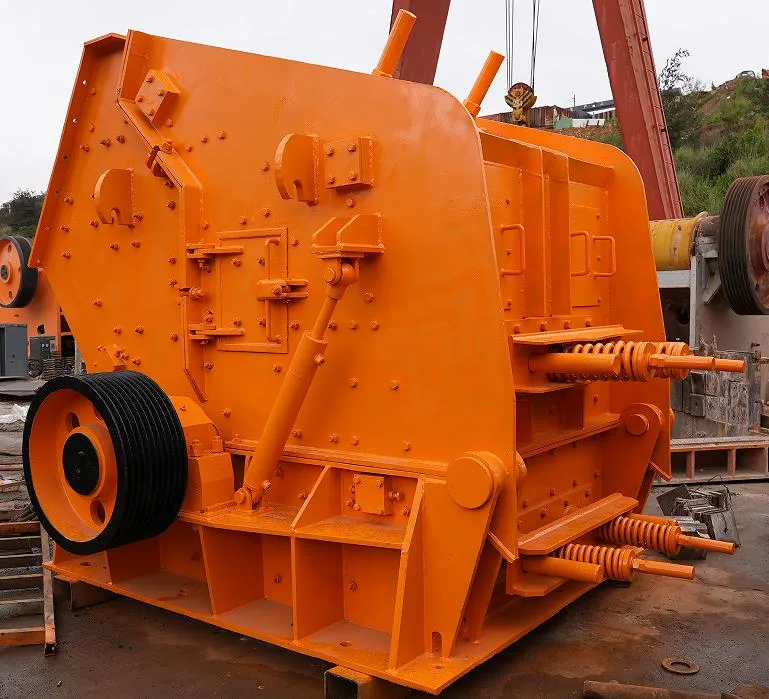 채광/Construction/Metallurgy/Cement를 위한 좋은 조건과 사용된 고품질 스톤 임팩트 크러셔 PF1315