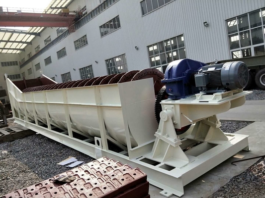 화면 기계 240 TPH 그라벨 스크루 나선형 대용량을 진동시키는 11KW*2 모래 분급기