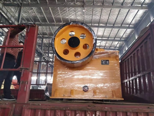 80 - 180TPH 콘크리트 조 크러셔 기계 공장 철광석 분쇄기 기계